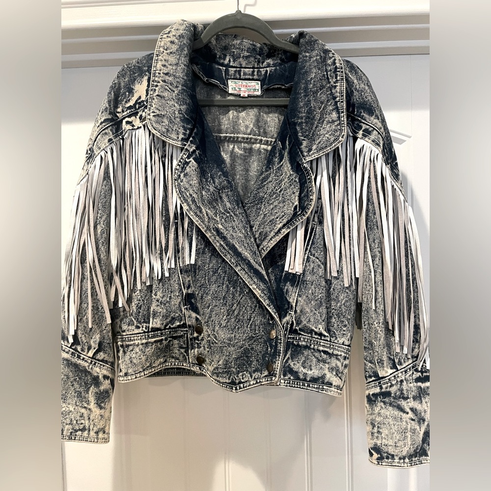 Acid washed denim jacket with white leather fringe